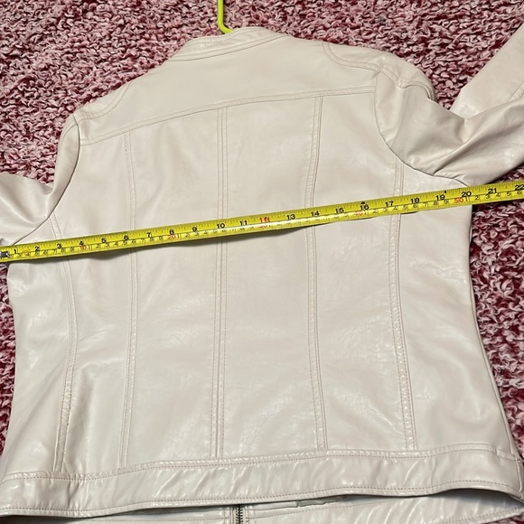 Women's Cream Vegan Leather Jacket - Picture 11 of 16